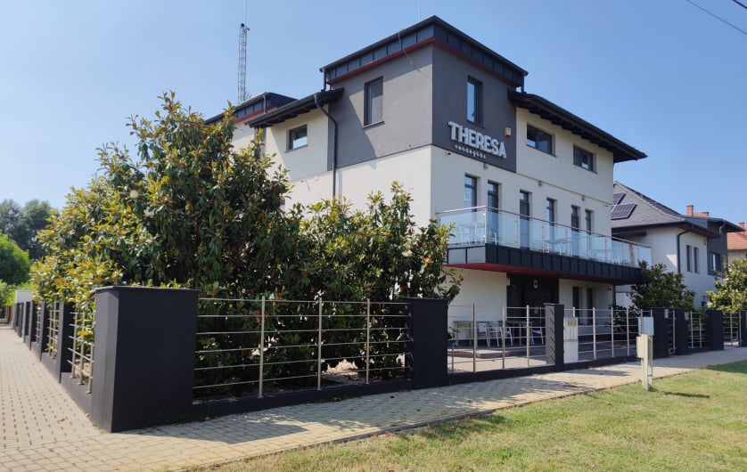 Mobirise Website Builder