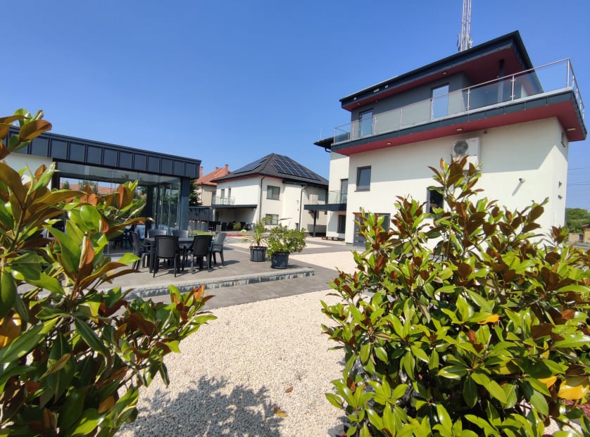 Mobirise Website Builder